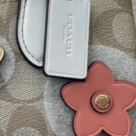 Coach NWT Signature Purse Bag + Crossby Strap Satchel Rare Floral Applique - Picture 4 of 15